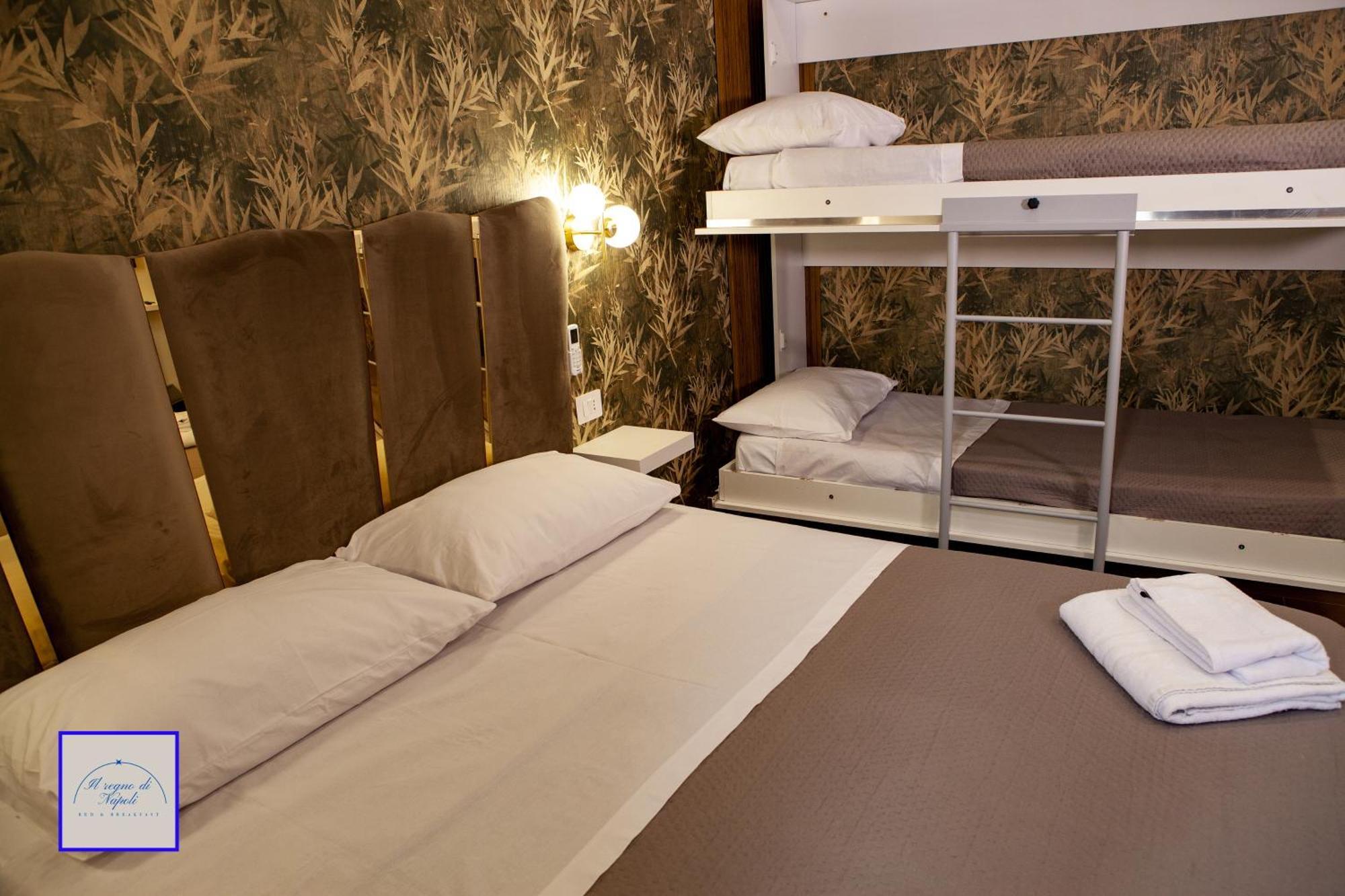 Il Regno Di Napoli Hotel Bagian luar foto